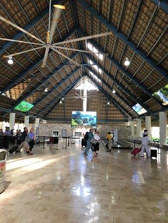 punta-cana-airport